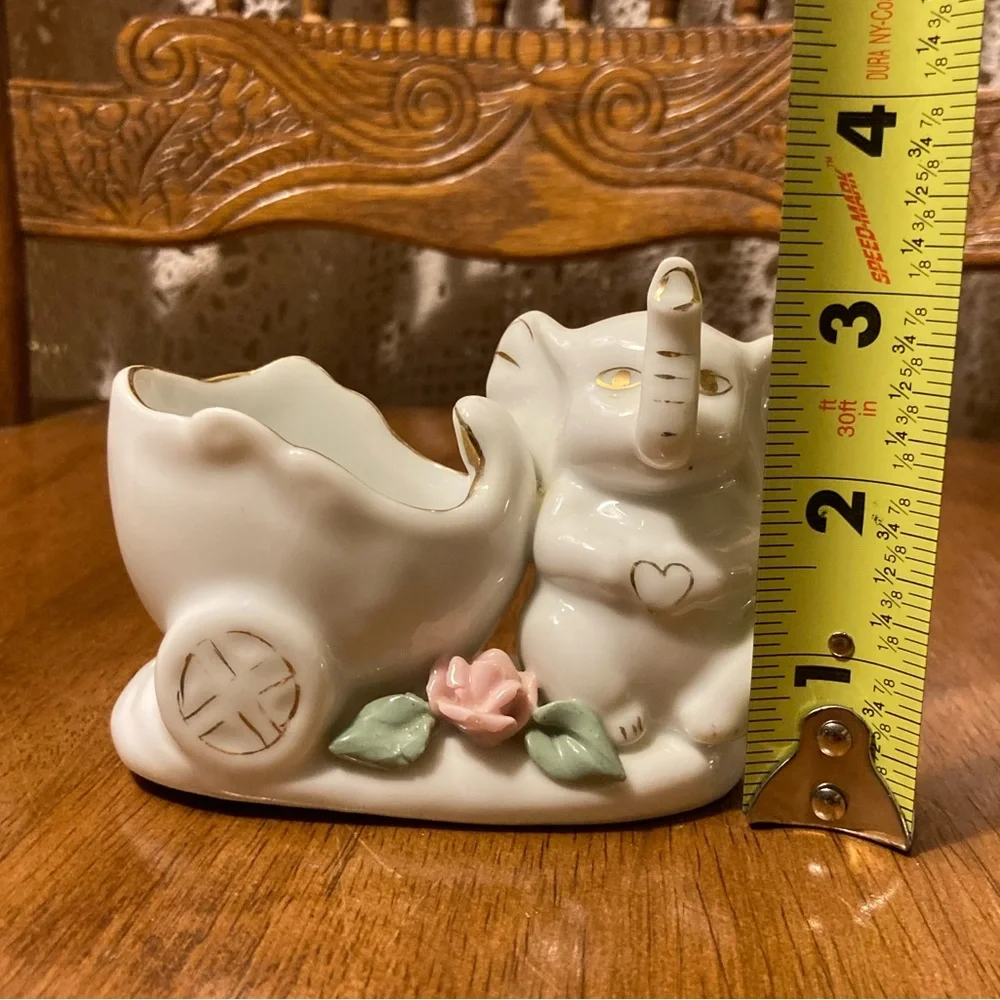 Elephant and Cart Trinket Dish Figure - Floral Detail, Gold Accents - Picture 14 of 14